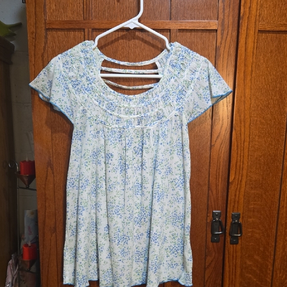 Size Xsmall Blue Floral Back-Strap Blouse By Free People - Picture 1 of 7